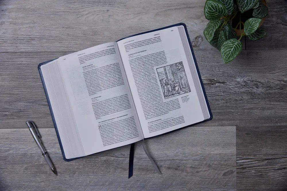Biblia Católica, Ilustrada, Leathersoft, Azul añil, Comfort Print